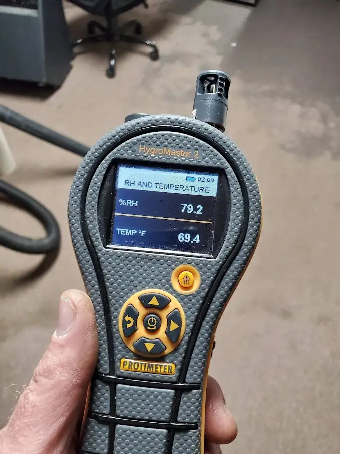 Moisture meter humidity assessment for Fire & Smoke Damage Restoration in Crest Hill